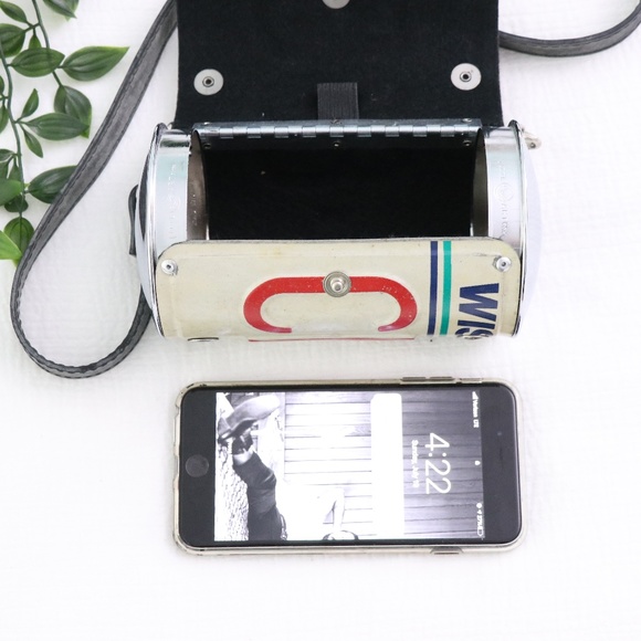 The License Plate Barrel Bag - Picture 2 of 6